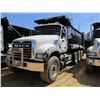 Image 1 : 2018 MACK GU713 DUMP, VIN/SN:1M2AX07C1JM037094 -TRI-AXLE, 455 HP MACK MP8 ENGINE, MACK T310M 10 SPEE