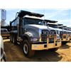 Image 2 : 2017 MACK GU713 DUMP, VIN/SN:1M2AX07C6HM061417 - TRI-AXLE, 455 HP MACK MP8 ENGINE, ALLISON 4500 RDS