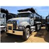 Image 1 : 2017 MACK GU713 DUMP, VIN/SN:1M2AX07C2HM061415 - TRI-AXLE, 455 HP MACK MP8 ENGINE, ALLISON 4500 RDS