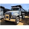 Image 1 : 2017 MACK GU713 DUMP, VIN/SN:1M2AX07C6HN061420 - TRI-AXLE, 455 HP MACK MP8 ENGINE, ALLISON 4500 RDS