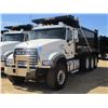 Image 1 : 2017 MACK GU713 DUMP, VIN/SN:1M2AX07C7HM061426 - TRI-AXLE, 455 HP MACK MP8 ENGINE, ALLISON 4500 RDS