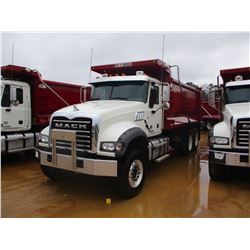 2017 MACK GU713 DUMP, VIN/SN:1M2AX07C7HM036493 - T/A, 455 HP MACK MP8 ENGINE, ALLISON 4500 RDS A/T,