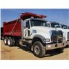 Image 2 : 2017 MACK GU713 DUMP, VIN/SN:1M2AX07C4HM036483 - T/A, 455 HP MACK MP8 ENGINE, ALLISON 4500 RDS A/T,