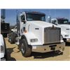 Image 2 : 2018 KENWORTH T800 CAB & CHASSIS, VIN/SN:1NKDL40X6JJ205443 - T/A, 500 HP CUMMINS X15 ENGINE, ALLISON