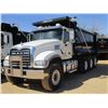 Image 1 : 2017 MACK GU713 DUMP, VIN/SN:1M2AX07CXGM060320 - TRI-AXLE, 455 HP MACK MP8 ENGINE, ALLISON 4500 RDS