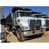 Image 2 : 2015 MACK GU713 DUMP, VIN/SN:TMWAX09C2FM021328 - T/A, 425 HP MACK MP8 ENGNE, MACK T310M 10 SPEED TRA
