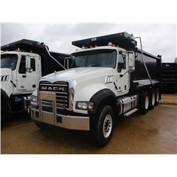 2015 MACK GU713 DUMP, VIN/SN:1M2AX09C9FM021259 - TRI-AXLE, 425 HP MACK MP8 ENGINE, ALLISON A/T, 44K