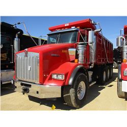 2014 KENWORTH T800 DUMP, VIN/SN:1NKDGGGG20J425303 - GLIDER KIT, TRI-AXLE, 475 HP CAT C15 ENGINE, 8LL