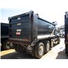 Image 3 : 2009 MACK GU713 DUMP, VIN/SN:1N2AX09C99M007236 - TRI-AXLE, MACK MP8-425M ENGINE, MACK T310M 10 SPD T