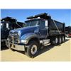 Image 1 : 2009 MACK GU713 DUMP, VIN/SN:1M2AX09C09M007237 - MACK MP8-425M DIESEL ENGINE, MACK T310M 10 SPEED TR