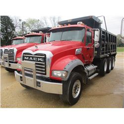 2008 MACK GU713 DUMP, VIN/SN:1M2AX09C98M003802 - TRI-AXLE, MACK MP8425M DIESEL ENGINE, T310 10 SPEED