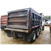 Image 3 : 2005 MACK CV713 DUMP, VIN/SN:1M2AG11C15M021028 - TRI-AXLE, MACK AI-400 ENGINE, MACK T310M 10 SPD TRA