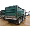 Image 3 : 2002 MACK CV713 DUMP, VIN/SN:1M2AG11C52M002428 - TRI-AXLE, 427 HP MACK E7-427 DIESEL ENGINE, 9LL TRA