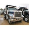 Image 2 : 2007 INTERNATIONAL 5900i DUMP, VIN/SN:1HTXRSCR07J558397 - TRI-AXLE, 466 HP CAT C15 DIESEL ENGINE, 8L