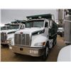 Image 1 : 2006 PETERBILT 335 DUMP, VIN/SN:2NPLLZPX36M631144 - TRI-AXLE, 315HP CUMMINS ISC DIESEL ENGINE, 8LL T
