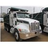 Image 2 : 2006 PETERBILT 335 DUMP, VIN/SN:2NPLLZPX36M631144 - TRI-AXLE, 315HP CUMMINS ISC DIESEL ENGINE, 8LL T