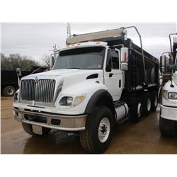 2005 INTERNATIONAL 7600 DUMP, VIN/SN:1HTWYAHT35J132105 - TRI-AXLE, CUMMINS DIESEL ENGINE, ALLISON A/