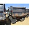 Image 4 : 2005 INTERNATIONAL 7600 DUMP, VIN/SN:1HTWYAHT75J132152 - TRI-AXLE, CUMMINS DIESEL ENGINE, ALLISON A/