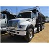 Image 1 : 2005 INTERNATIONAL 7600 DUMP, VIN/SN:1HTWYAH795J132153 - TRI-AXLE, CUMMINS DIESEL ENGINE, ALLISON A/