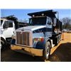 Image 1 : 2003 PETERBILT 357 DUMP, VIN/SN:1NPALT0X83D807527 - TRI-AXLE, CAT C10 DIESEL ENGINE, 8LL TRANS, 44K