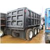 Image 4 : 2001 MACK RD688S DUMP TRUCK, VIN/SN:1M2P324C11M055424 - T/A, MACK E7 DIESEL ENGINE, 8LL TRANS, 16' D