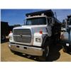 Image 1 : 1997 FORD DUMP, VIN/SN:1FDZU90X3VVA11223 - TRI-AXLE, CAT DIESEL ENGINE, 9 SPEED TRANS, 46K REARS, 18