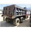Image 3 : 1989 INTERNATIONAL S2500 DUMP, VIN/SN:1HSZPJUT2KH654443 - T/A, CUMMINS DIESEL ENGINE, 9 SPEED TRANS,