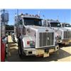 Image 2 : 2005 PETERBILT 378 TRUCK TRACTOR, VIN/SN:1XPFPBFX25N863513 - TRI-AXLE, 550HP CAT DIESEL ENGINE, 18 S