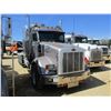 Image 2 : 2005 PETERBILT 378 TRUCK TRACTOR, VIN/SN:1XPFPBEX05N863512 - TRI-AXLE 550 HP CAT DIESEL ENGINE, 18 S