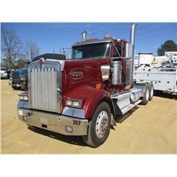 2009 KENWORTH W900L TRUCK TRACTOR, VIN/SN:1XKWDB0X19J2444629 - T/A, CAT C15 ENGINE, 10 SPD TRANS, 46