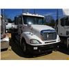 Image 2 : 2005 FREIGHTLINER TRUCK TRACTOR, VIN/SN:1FUJA6CK95LN37238 - T/A, S60 DETROIT DSL ENGINE, 10 SPEED TR