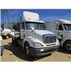 Image 2 : 2006 FREIGHTLINER TRUCK TRACTOR, VIN/SN:1FUJA6CK16LW32099 - T/A, S60 DETROIT DIESEL ENGINE, 10 SPEED