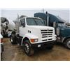 Image 2 : 1998 FORD LOUISVILLE TRUCK TRACTOR, VIN/SN:1FDXN80F6WVA18173 - S/A, CAT DIESEL ENGINE, A/T, 33,000#