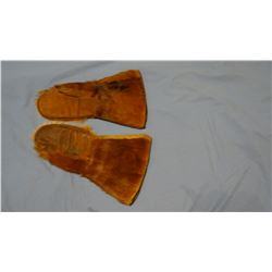 Horse hair mittens