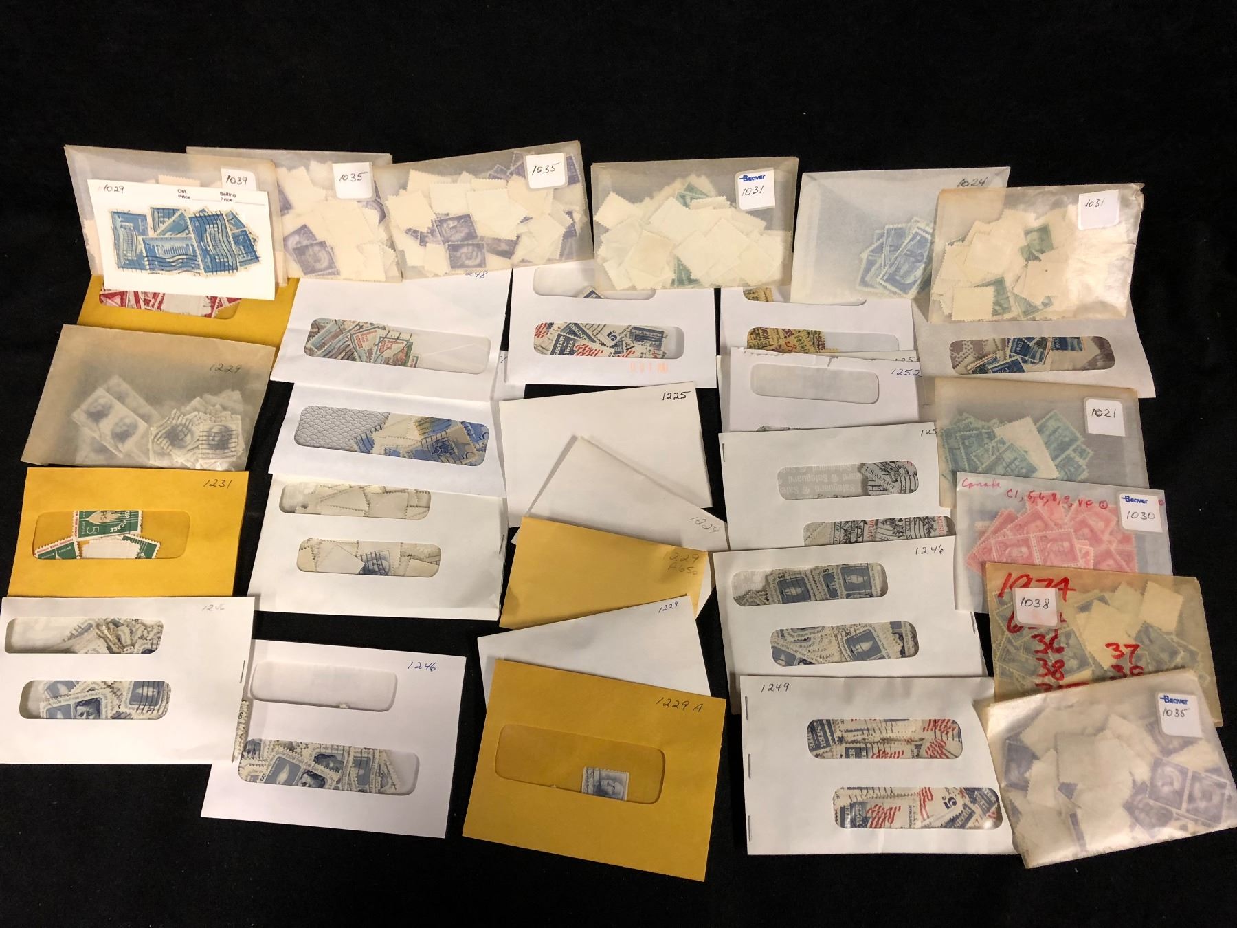 LOOSE STAMPS LOT (VARIOUS STAMPS)