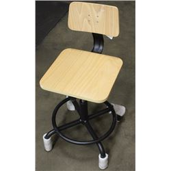 ADJUSTABLE PLYWOOD STOOL WITH BACKREST