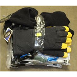 LOT OF BALACLAVAS, WINTER GLOVES AND BOOT COVERS