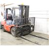 Image 1 : 2005 TOYOTA 7FGU35 PROPANE FORKLIFT