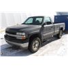 Image 2 : 2001 CHEVROLET SILVERADO K2500