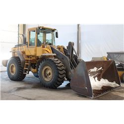 VOLVO L110E WHEEL LOADER WITH BUCKET