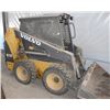 Image 5 : VOLVO MC70B SKIDSTEER WITH BUCKET