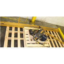 KONECRANES 250 KG OVERHEAD CRANE WITH 12FT SWING