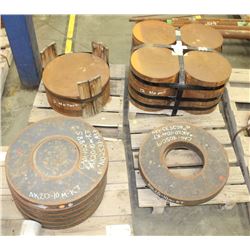 4 SMALL  PALLETS OF STEEL DONUTS AND ROUNDS