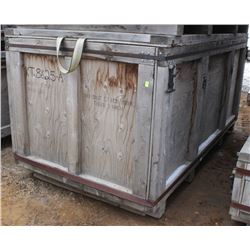 MEDIUM WOOD PALLET CRATE 84 X 44 X 41