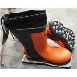 VIKING CLASS 1 STEEL TOED RUBBER BOOTS,