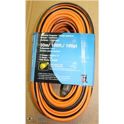 30M INDOOR / OUTDOOR EXTENSION CORD