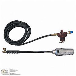 NEW  TIGER TORCH KIT WITH REGULATOR. MADE IN