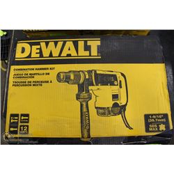 NEW DEWALT COMBINATION HAMMER KIT D25501K