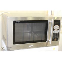 SANYO 1350W MICROWAVE OVEN