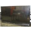 Image 1 : TOSHIBA 50" FLAT SCREEN TV WITH NO STAND